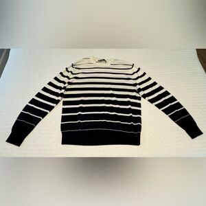 MR TURK ROMERO STRIPE CREW NECK
INDIGO SIZE: L